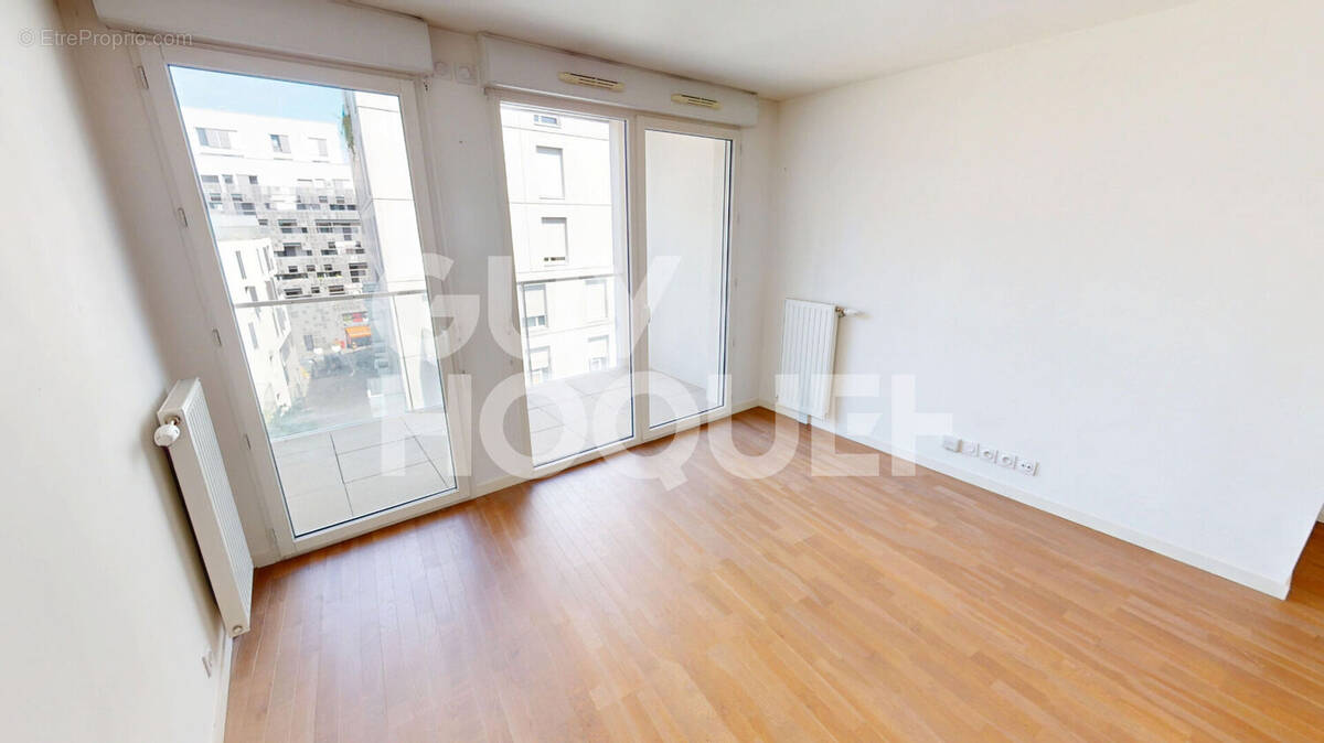 Appartement à IVRY-SUR-SEINE