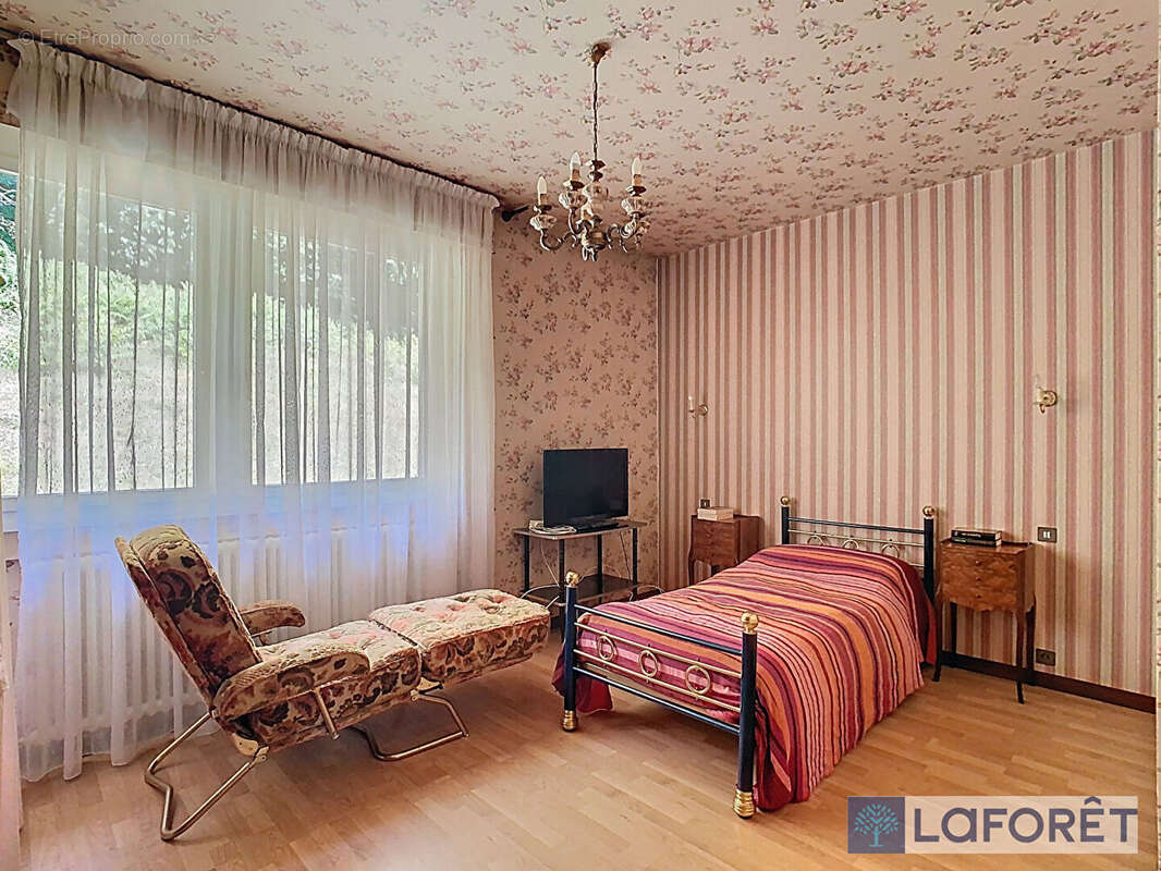 Maison Bourbonne-les-bains 4 pièce(s) 151,84 m2 - photo 10