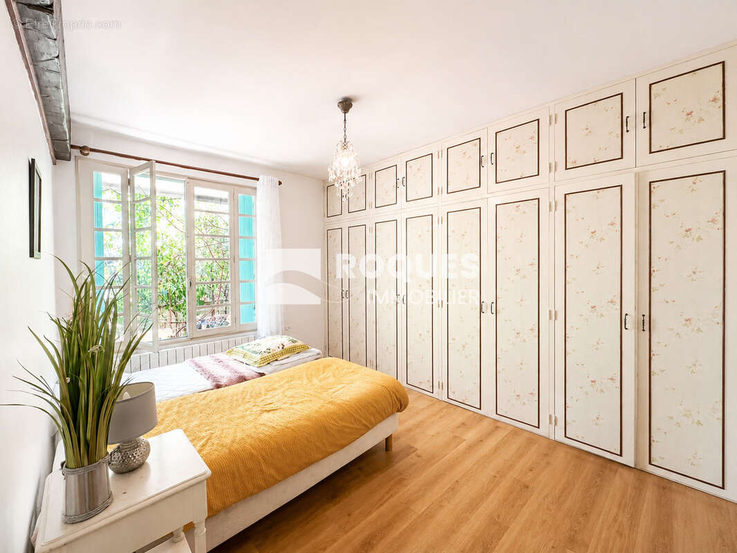 Maison T5 avec garage et jardin sur Millau - photo 4