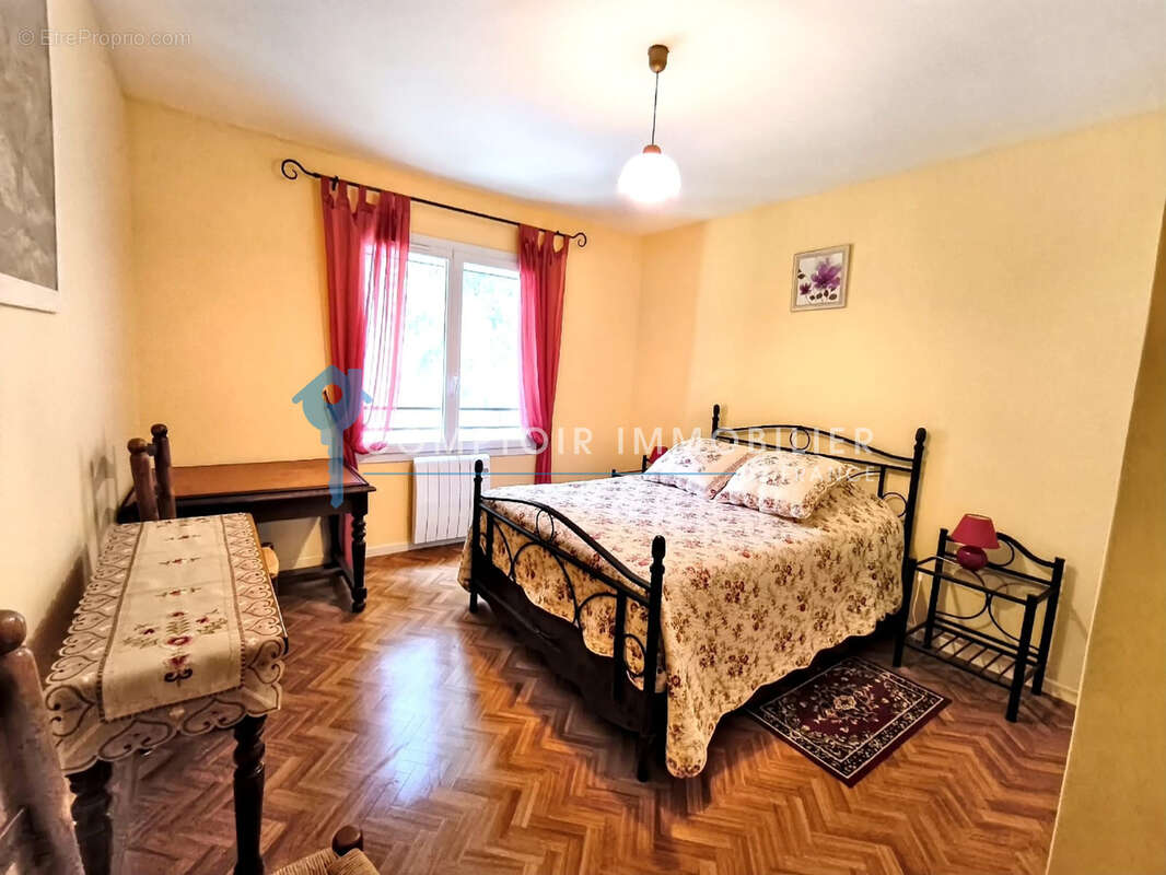 Maison à ARAMON