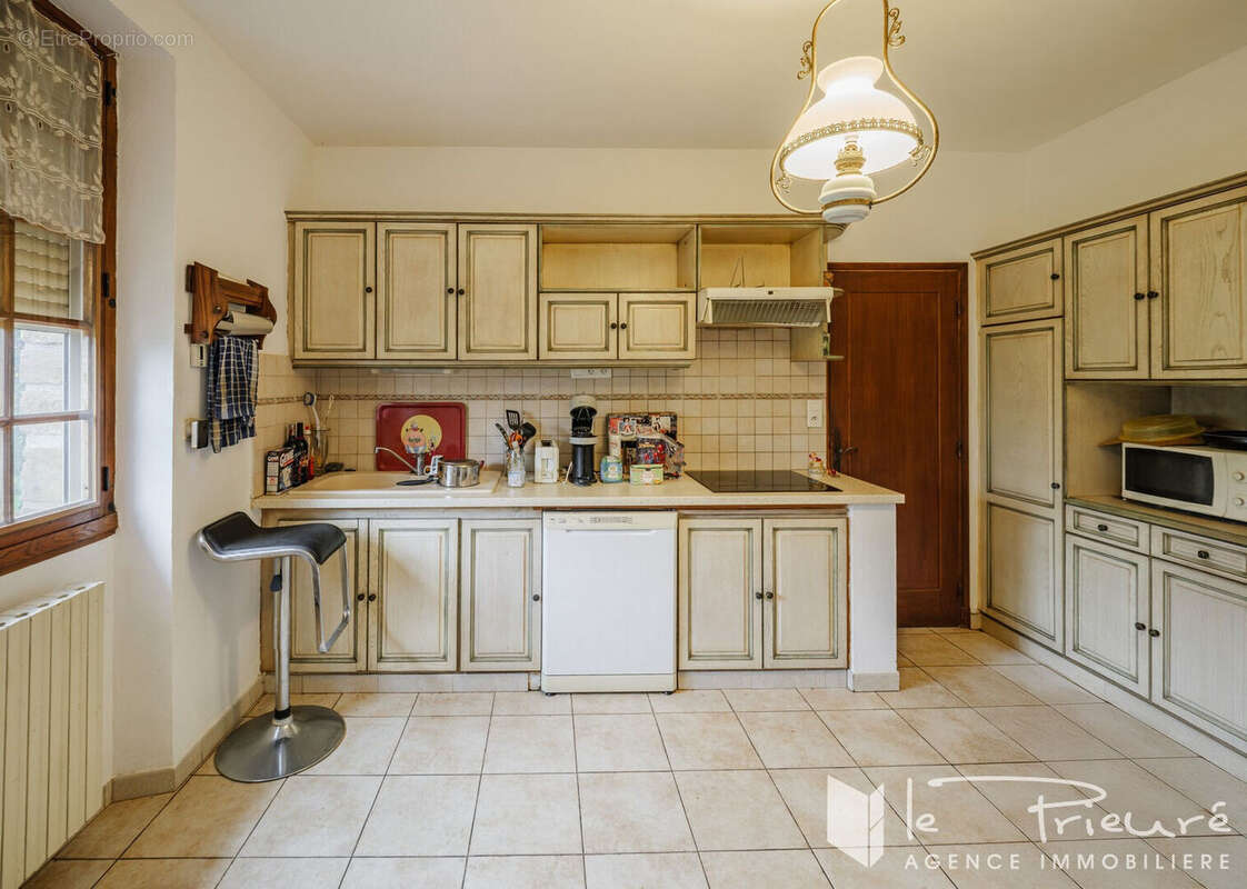 Maison à MIRANDOL-BOURGNOUNAC