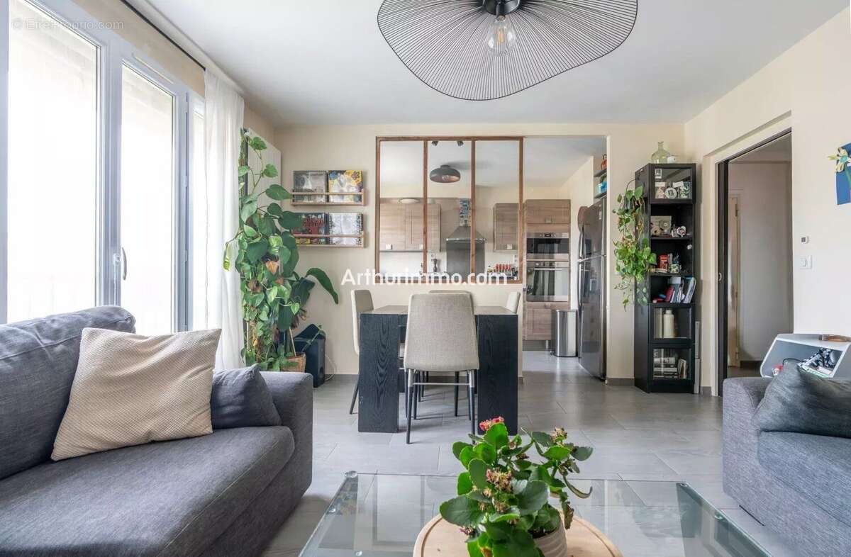 Appartement à SUCY-EN-BRIE