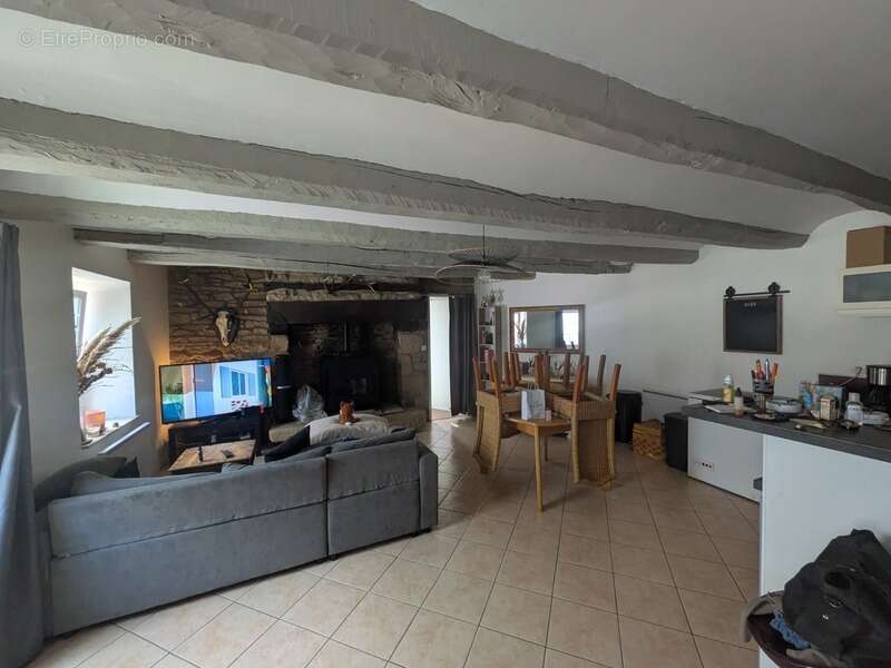 Maison à LOCMALO