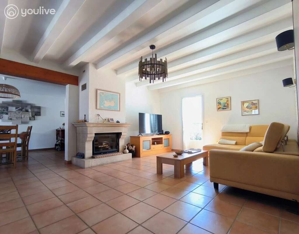 Maison à BOUIN
