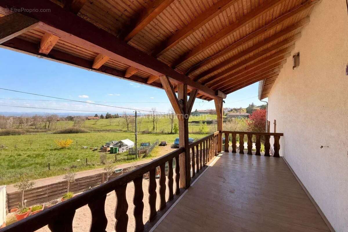 Maison à SAINT-ANDRE-D'APCHON