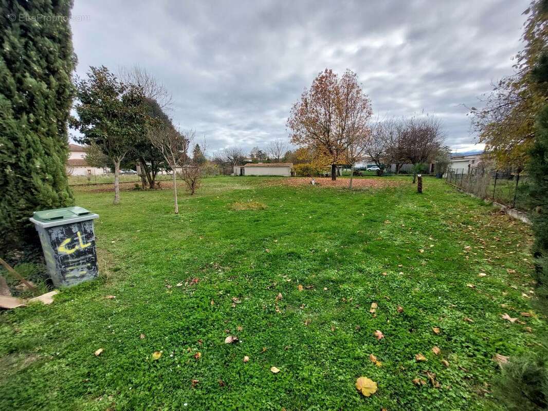 20251119140148 - Terrain à SAINT-MARTORY