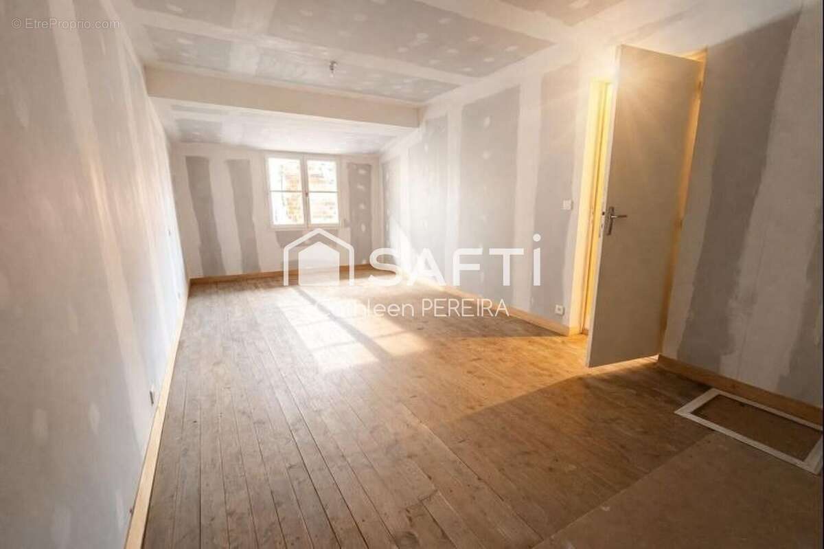 Maison 168 m² à Lisle-Sur-Tarn  - photo 2