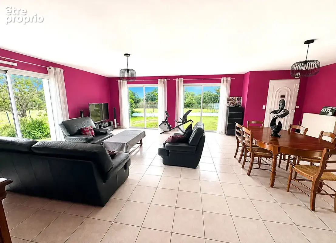 Maison Montaigu - photo 2