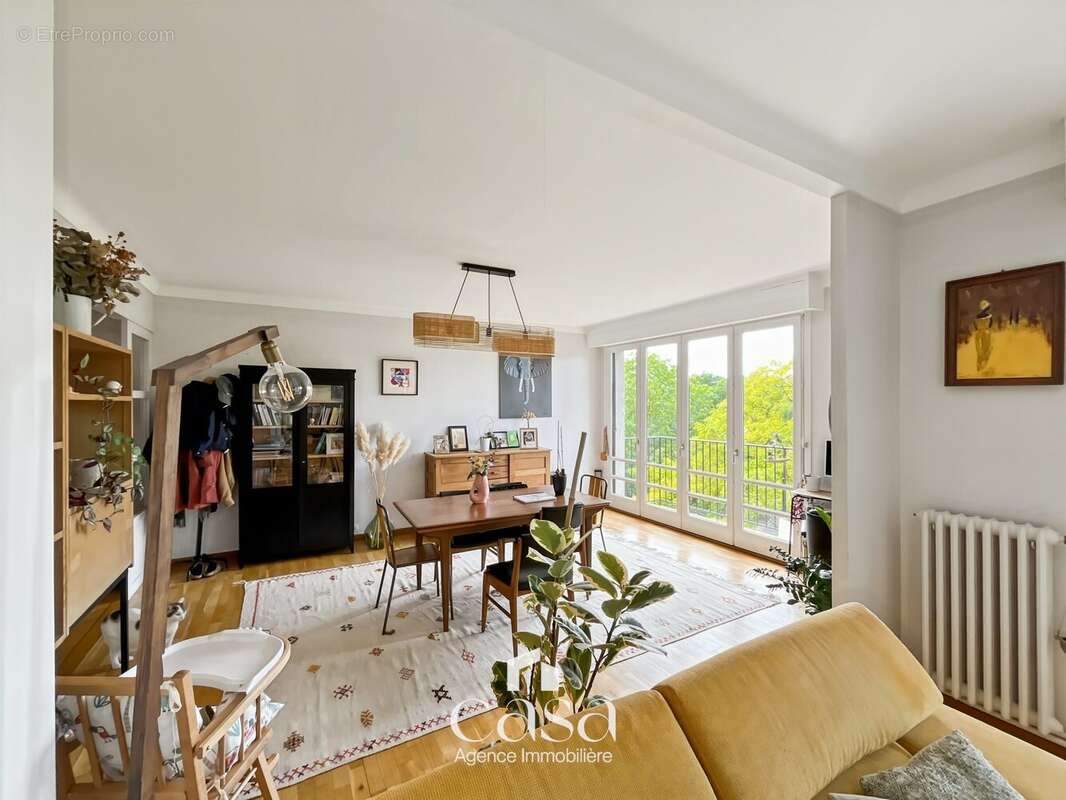Appartement 96 m² à Caen  - photo 2