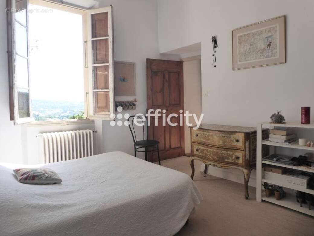 Maison à DRAGUIGNAN