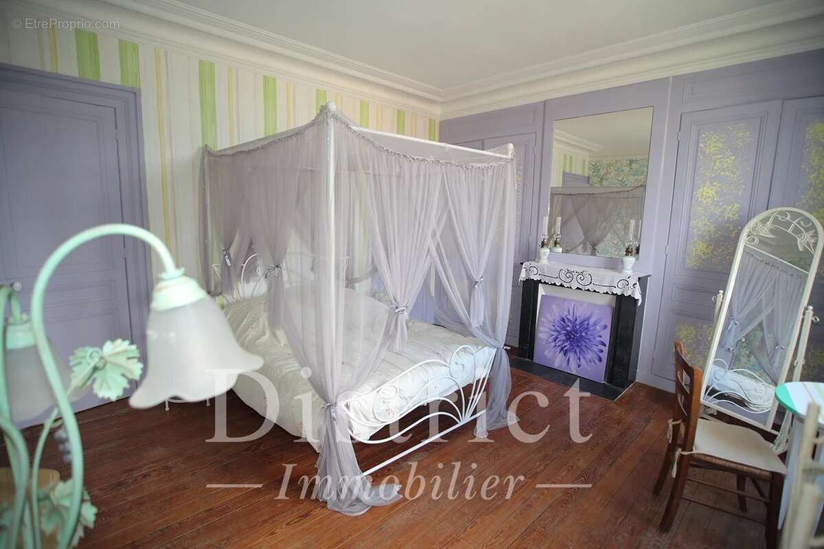 Maison à FORMERIE