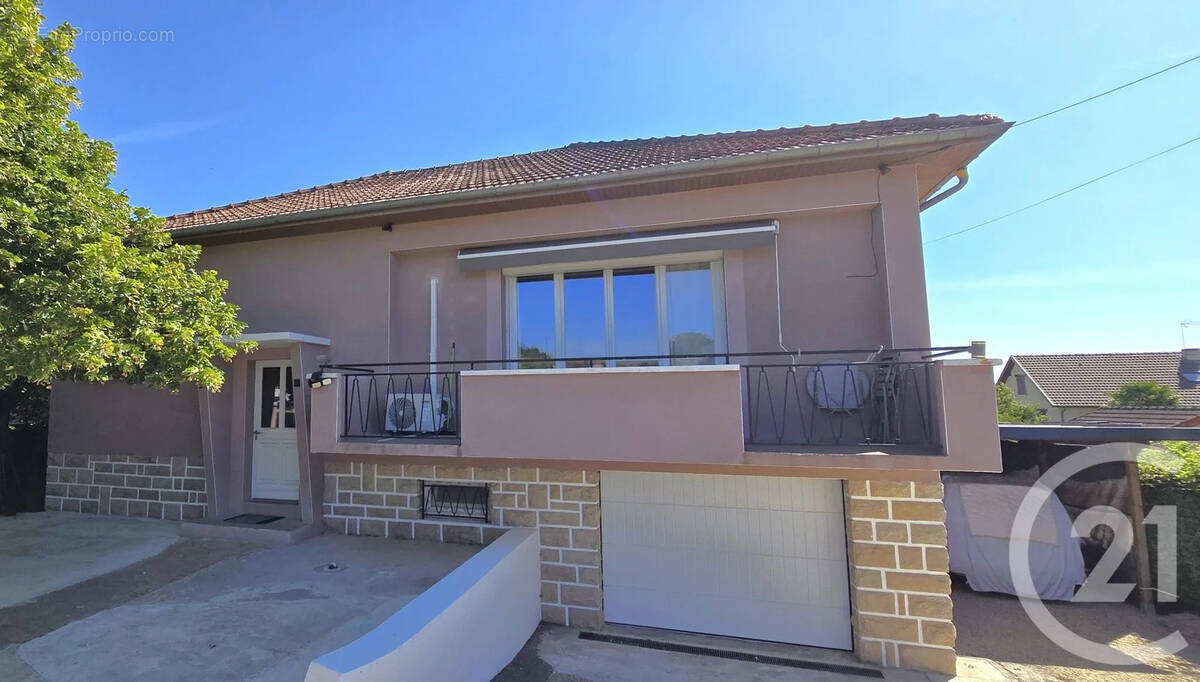 Maison à ECUISSES