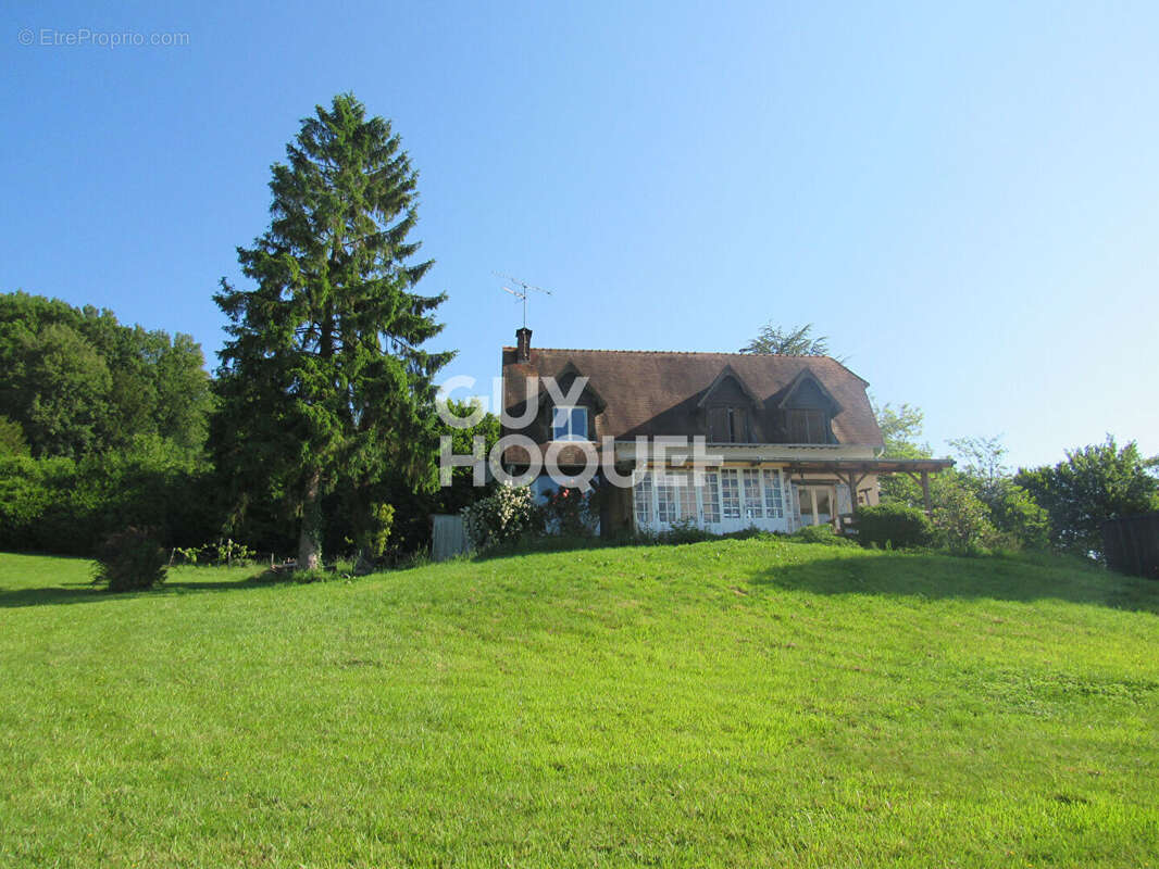 Maison à HERMIVAL-LES-VAUX