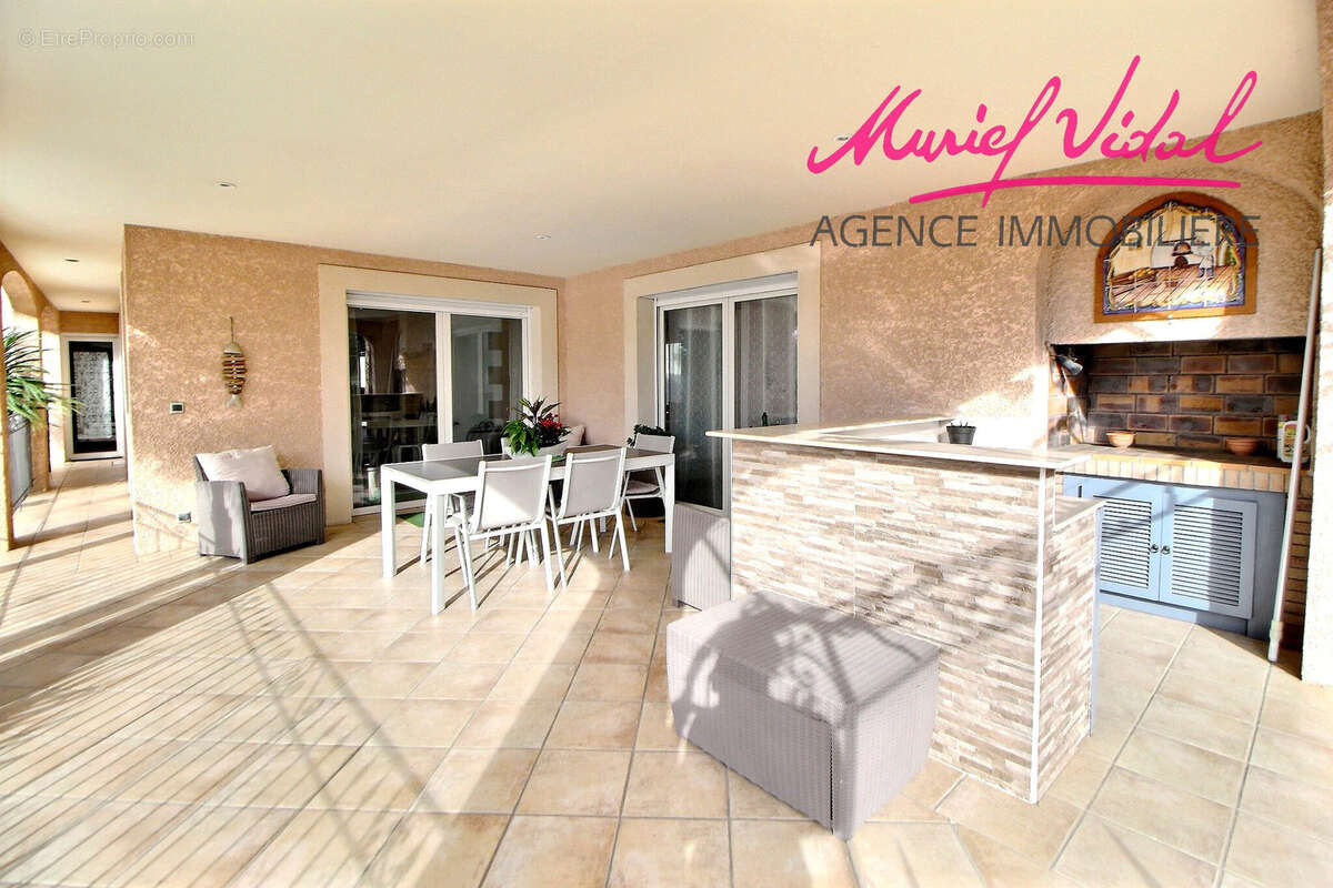 Maison à SAINT-CYPRIEN