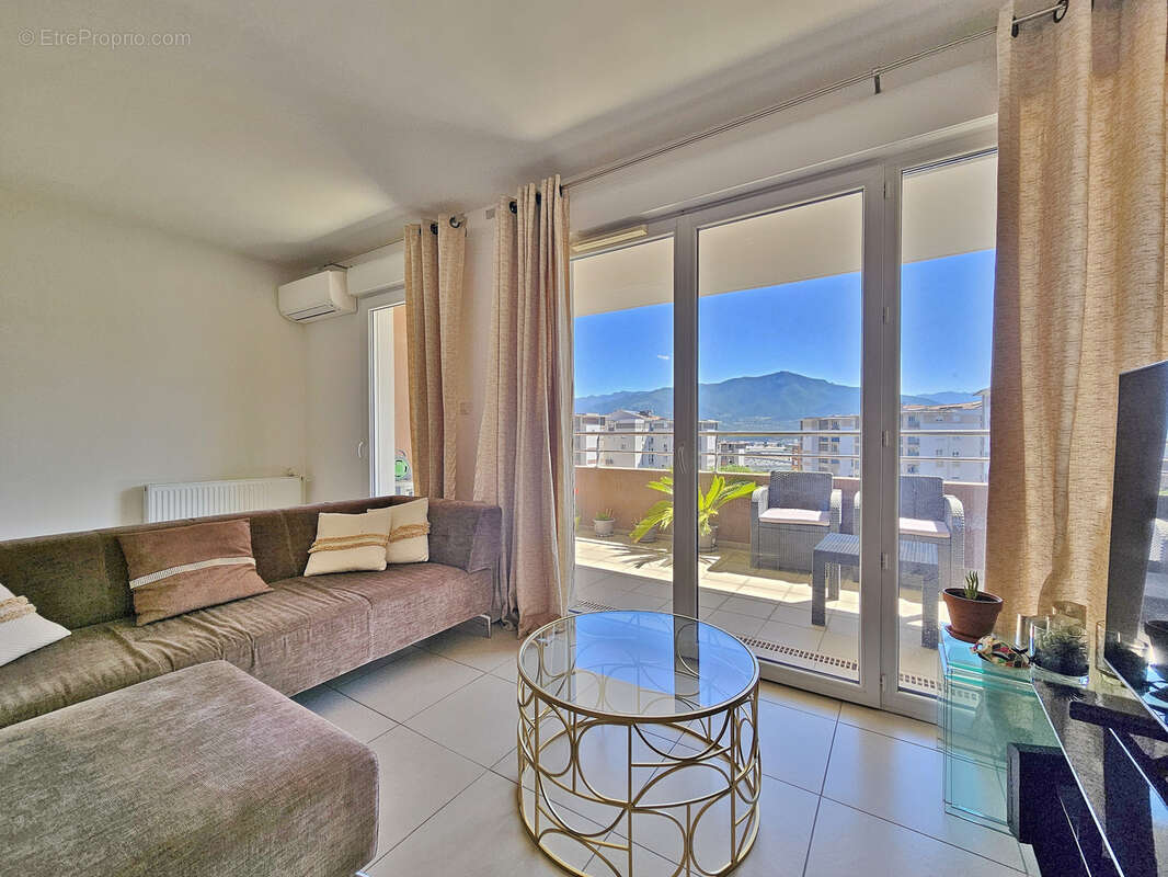 Proche ajaccio t2 récent 48m2 - photo 8