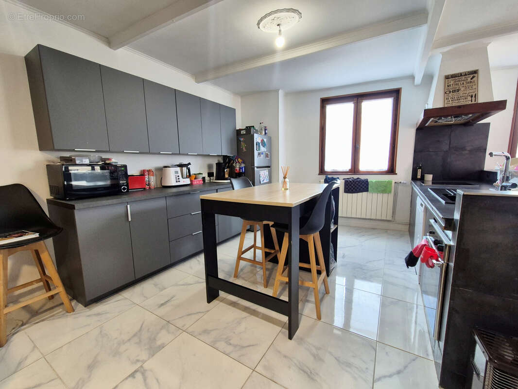 Maison à PAGNY-SUR-MEUSE