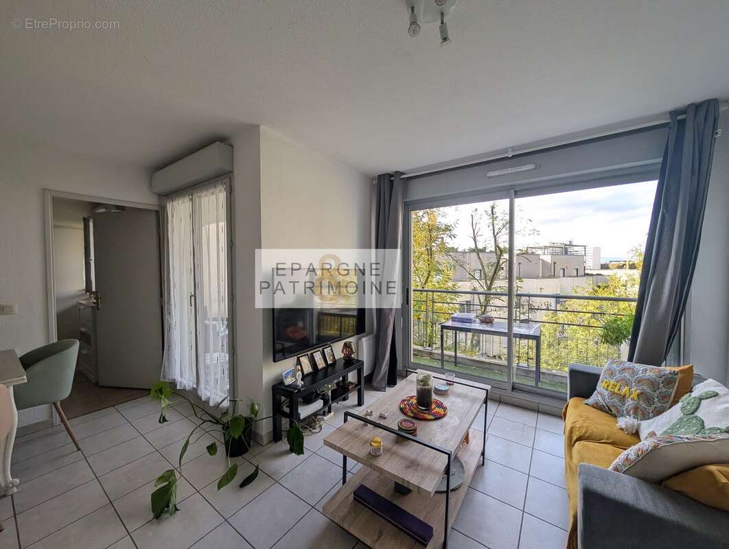 n°7 - Appartement à LYON-8E