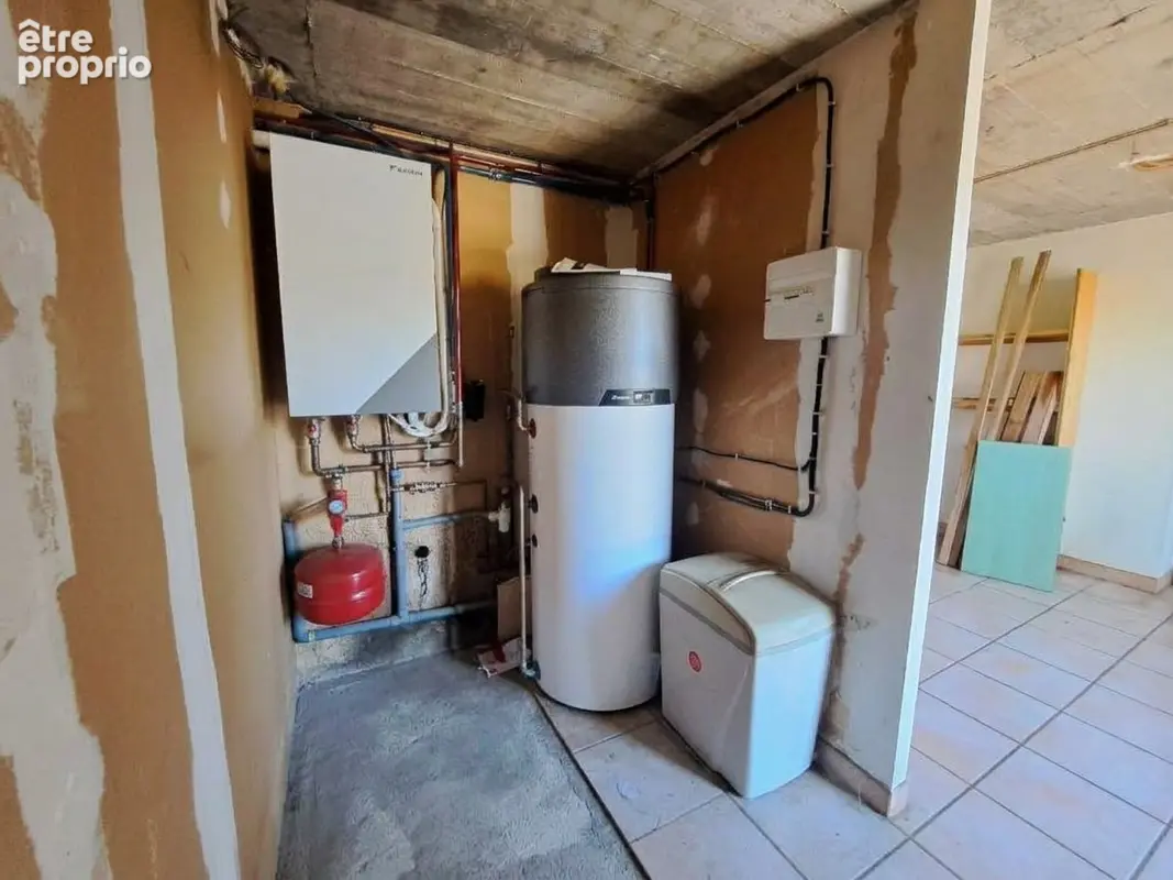 Maison 7 pièces 156 m² à vendre à Barret (16300) - photo 6