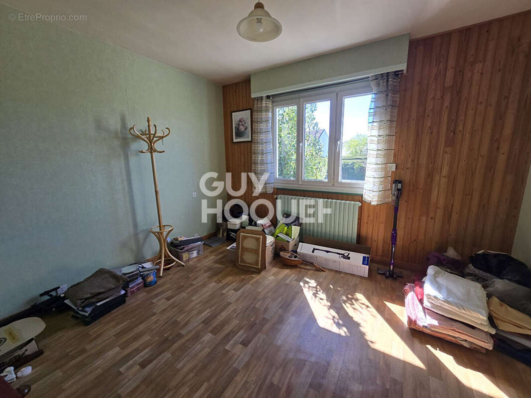 Maison à MILLY-LA-FORET