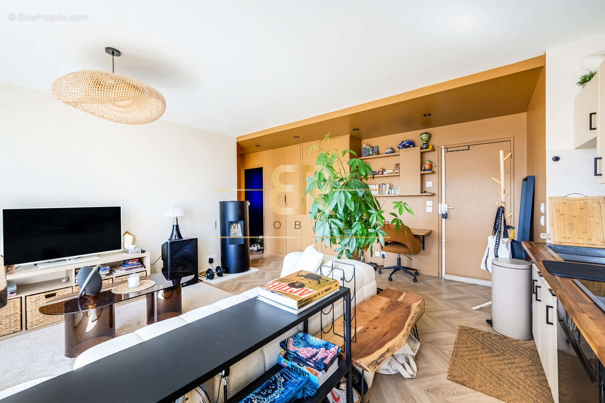 Refait à neuf / sans vis-à-vis  / fort potentiel locatif / pied-à-terre / premier achat - photo 5