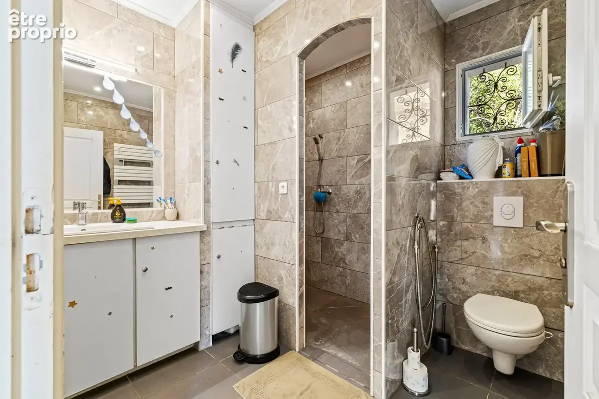 Maison 5 pièces 130 m² à vendre à Nice (06200) - photo 5