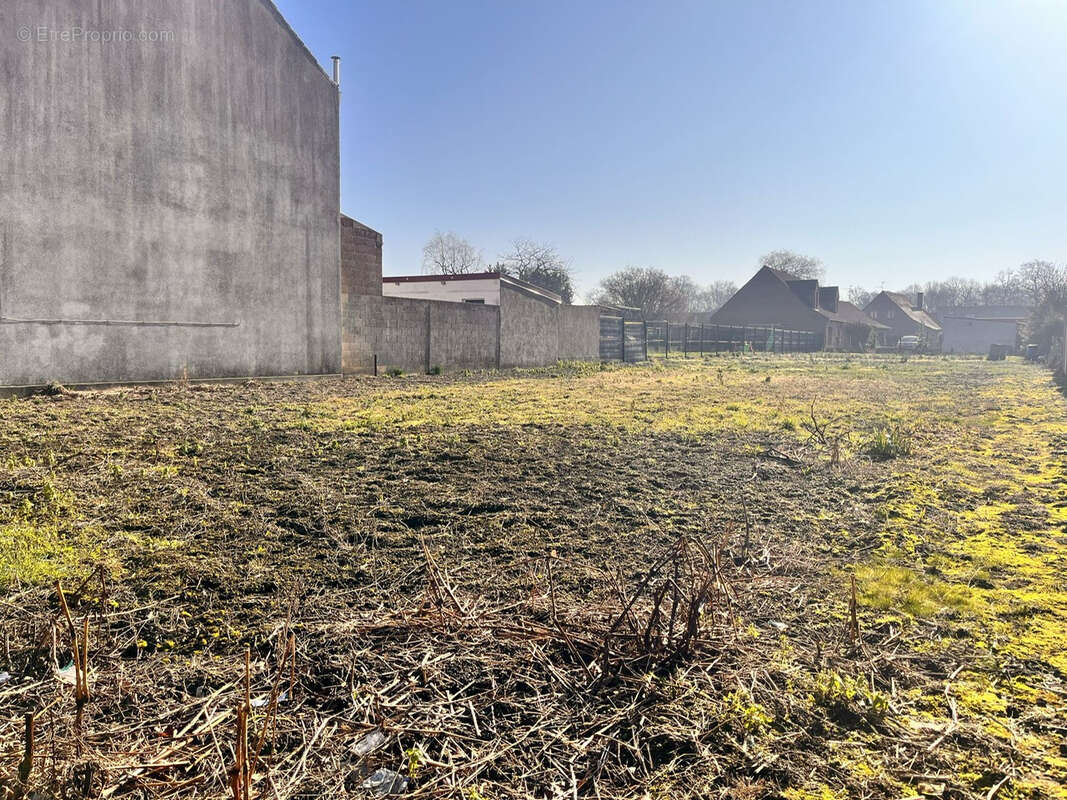Terrain à WAZIERS