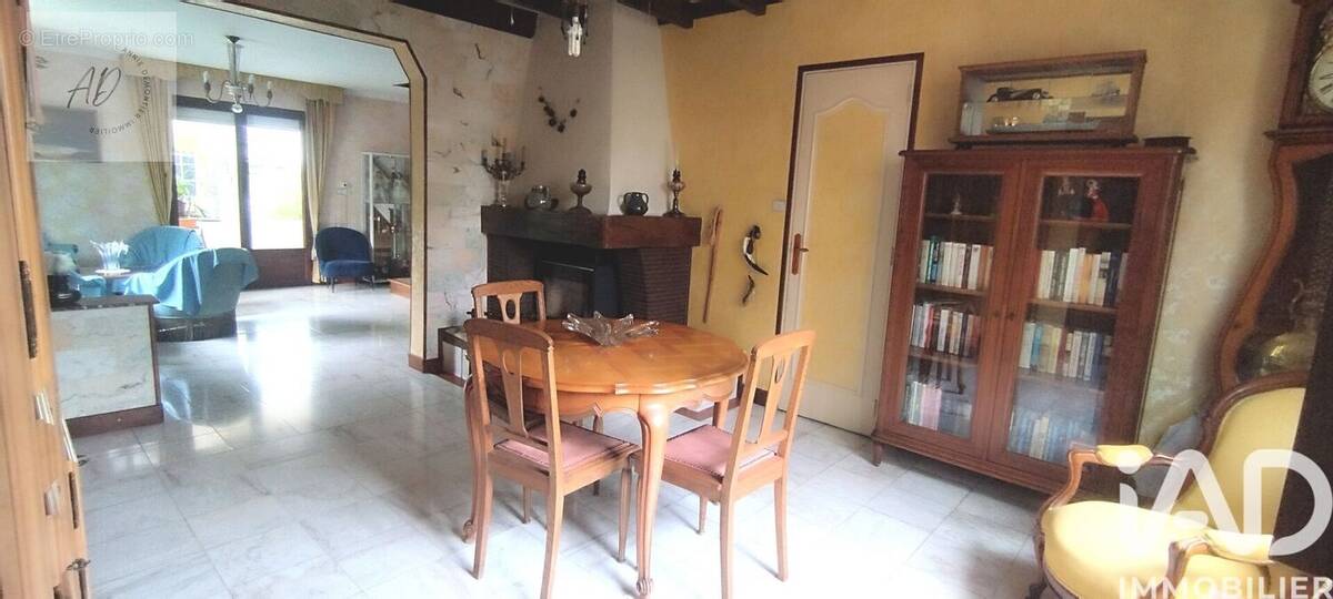 Photo 1 - Maison à CHEVILLY-LARUE