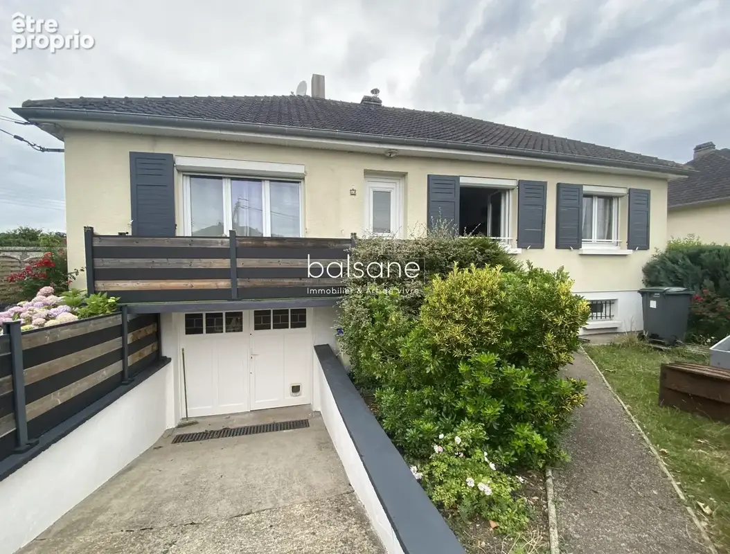 Maison 6 pièces 116 m² à vendre à Saint-Pierre-Les-Elbeuf (76320) - photo 1