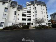 Appartement au 3ème étage avec ascenseur, - Appartement à CHATELLERAULT
