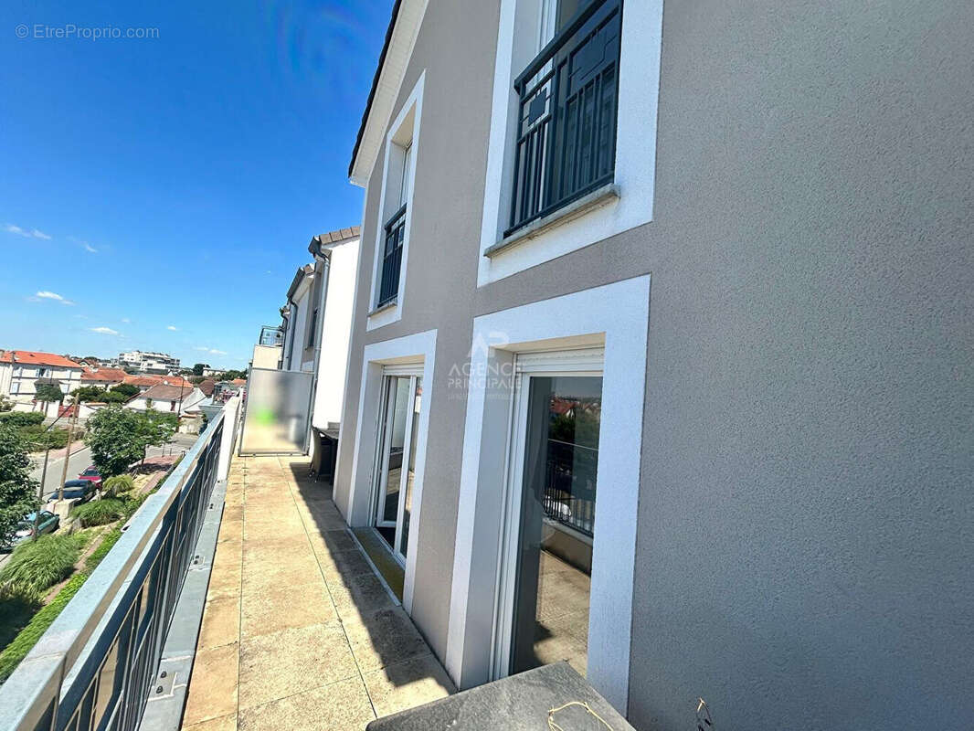 Appartement ACHERES 4 pièce(s) 78 m2 - photo 13