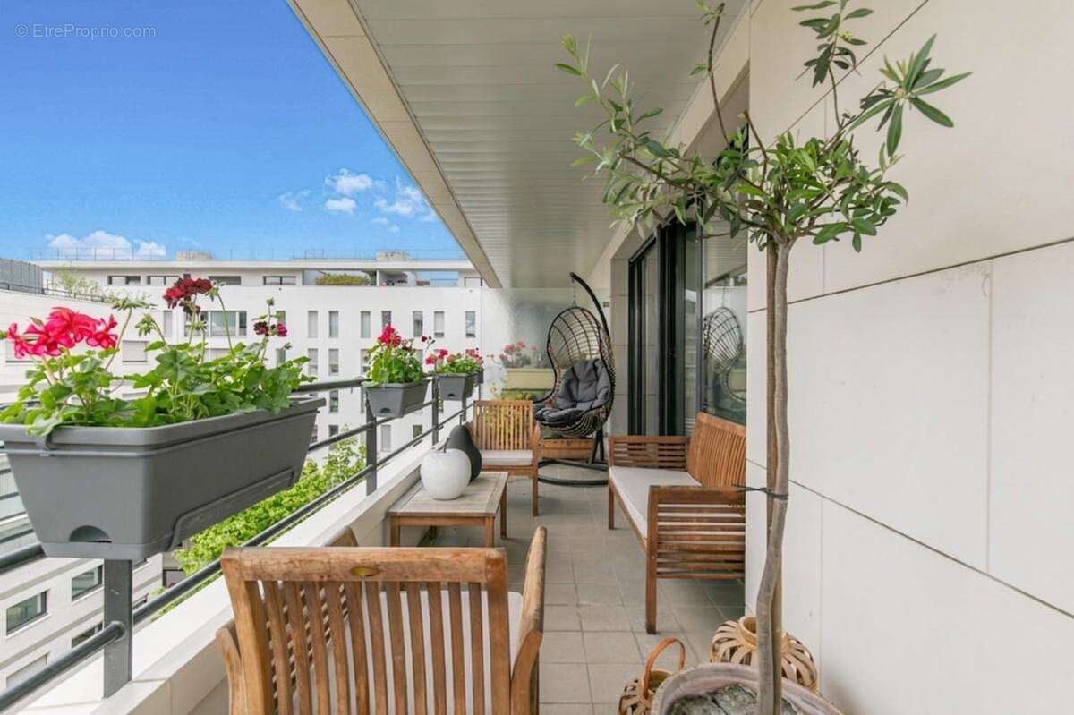 Appartement à PARIS-12E