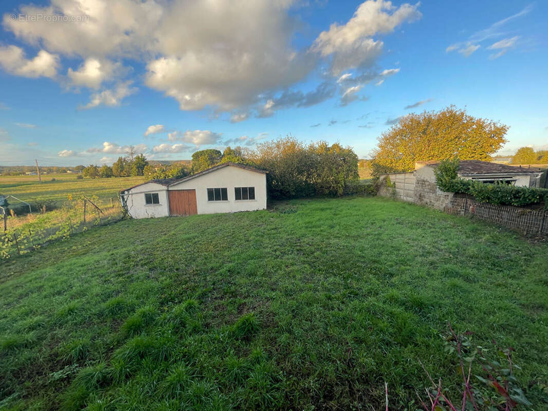 Maison à SAINT-SYLVESTRE-SUR-LOT