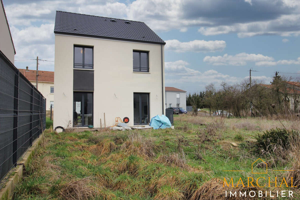 Maison à METZERESCHE