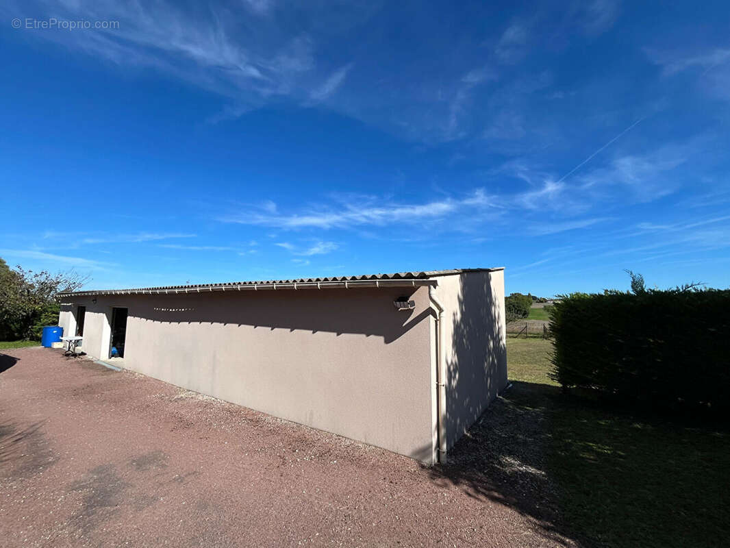 Villa spacieux 4 chambres et dépendance - photo 17