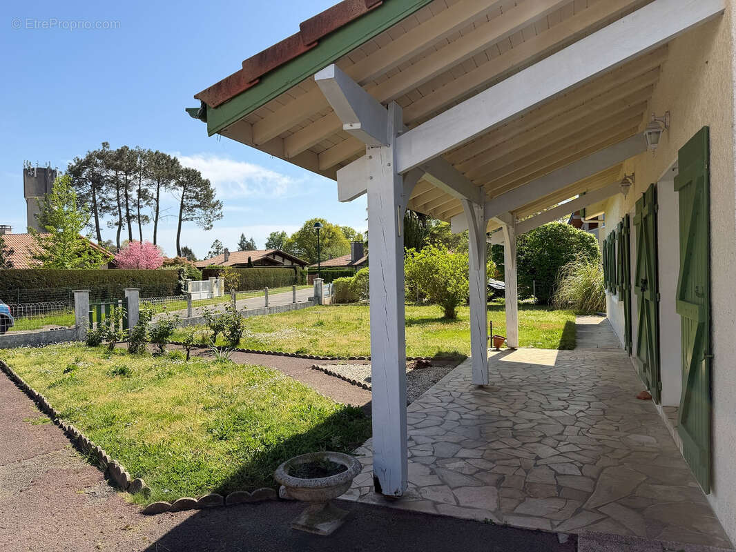 Maison à LIT-ET-MIXE