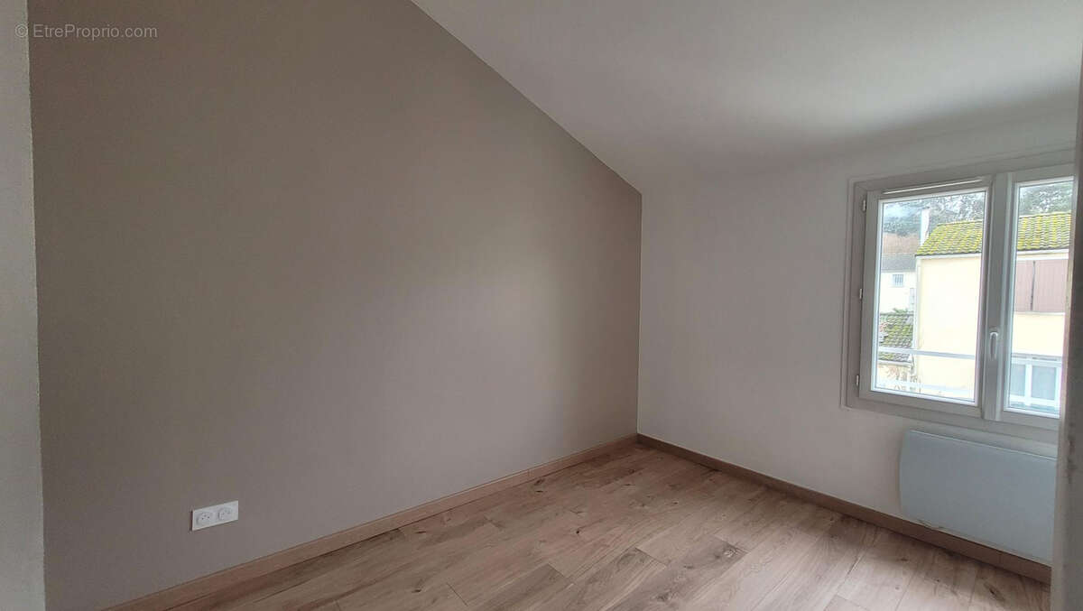 Maison à MONTALIEU-VERCIEU