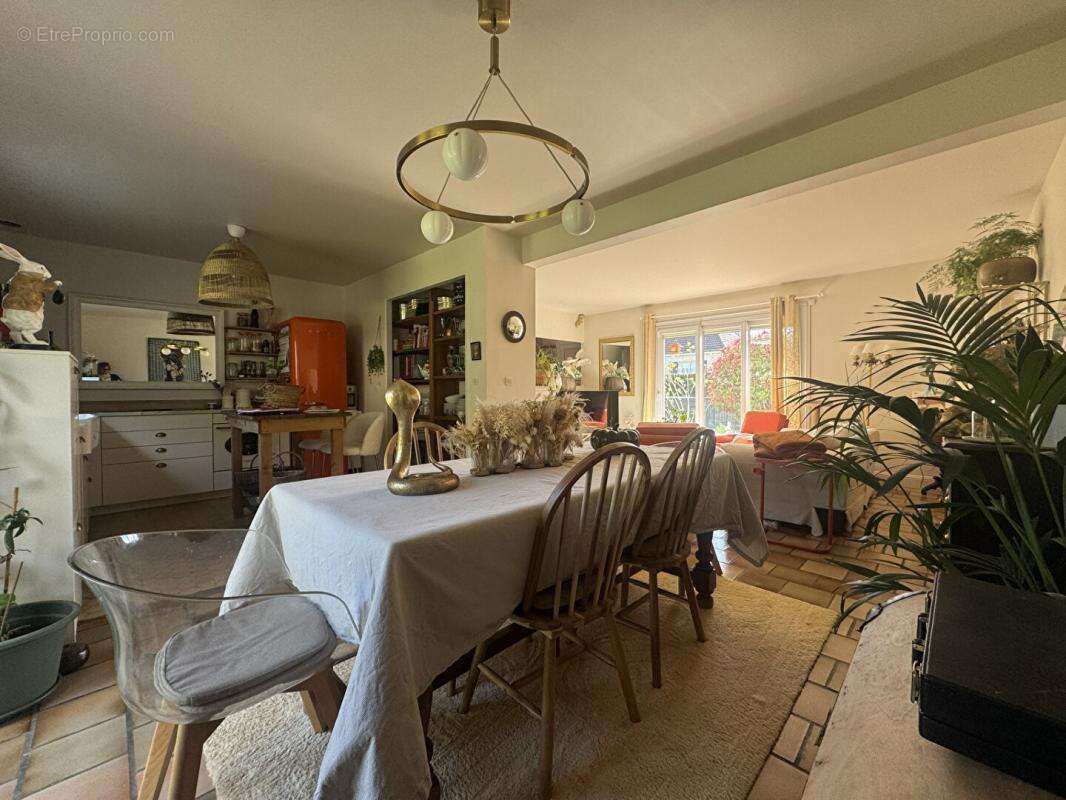 EXCLUSIVITE A VENDRE  37390 La Membrolle Sur Choisille 6 pièces 112 m2 - photo 2