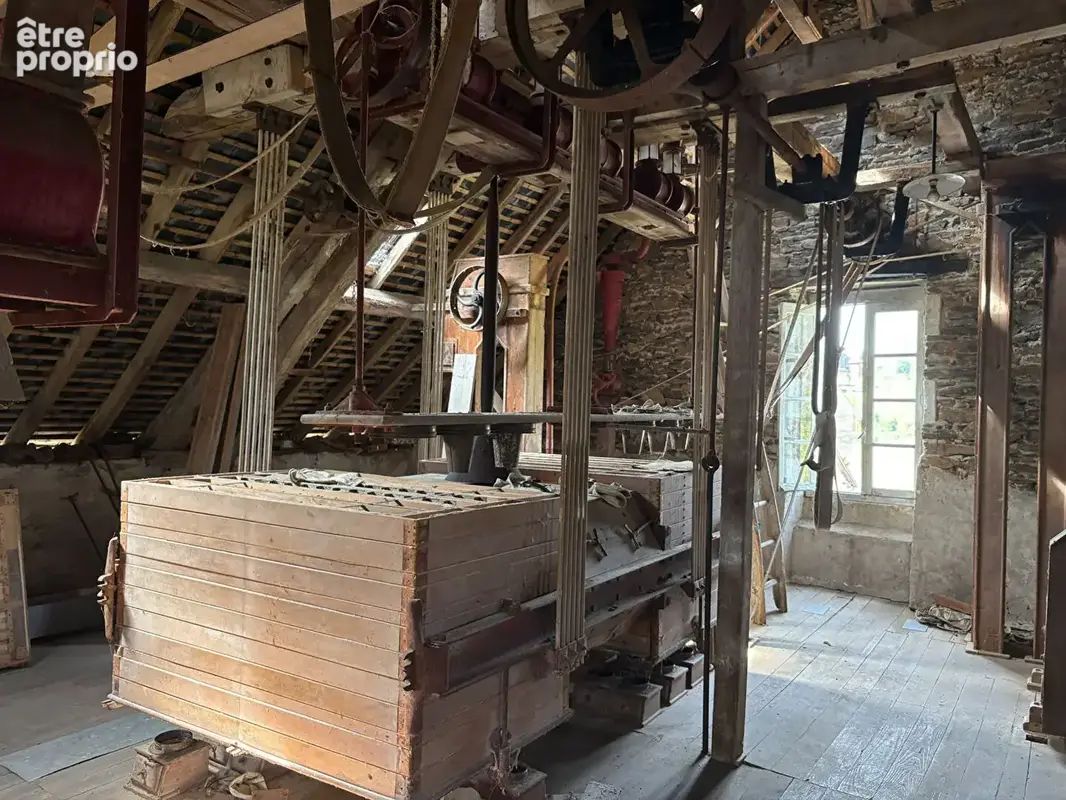 Ancien moulin avec turbine en activité, 700 m² de potentiel au coeur d'un des Plus Beaux Villages de France - photo 11