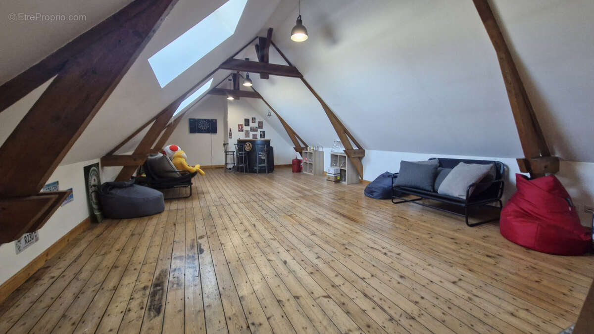 Maison à HERSIN-COUPIGNY