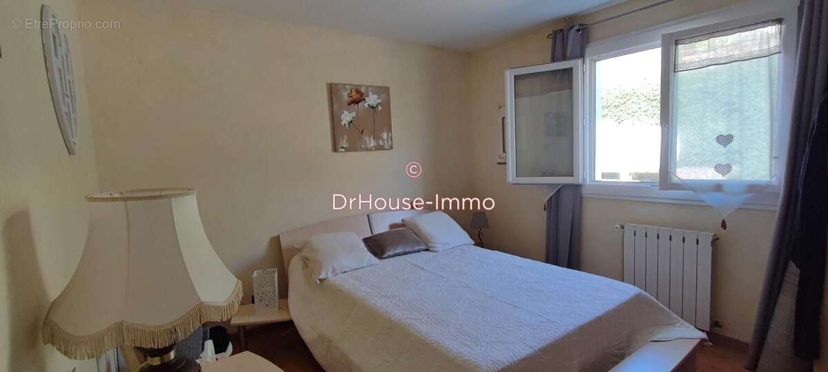 Maison 171 m² à Vedrines-Saint-Loup  - photo 16