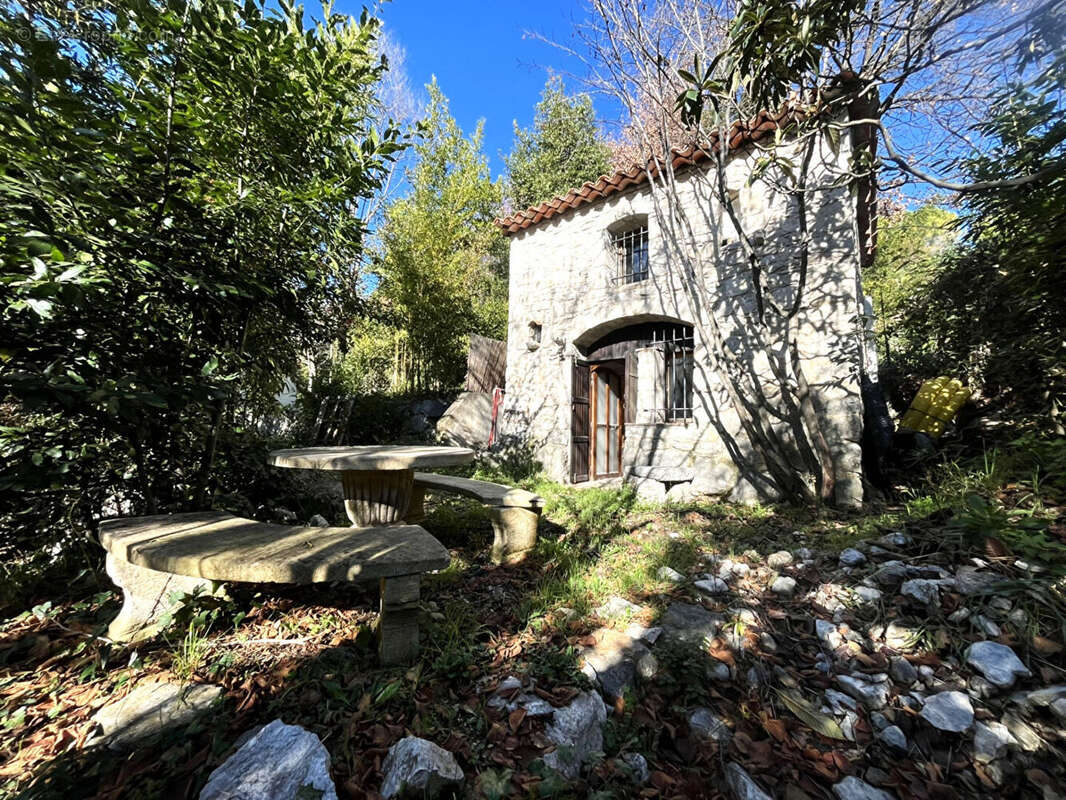 Maison 135m² à vence - photo 15