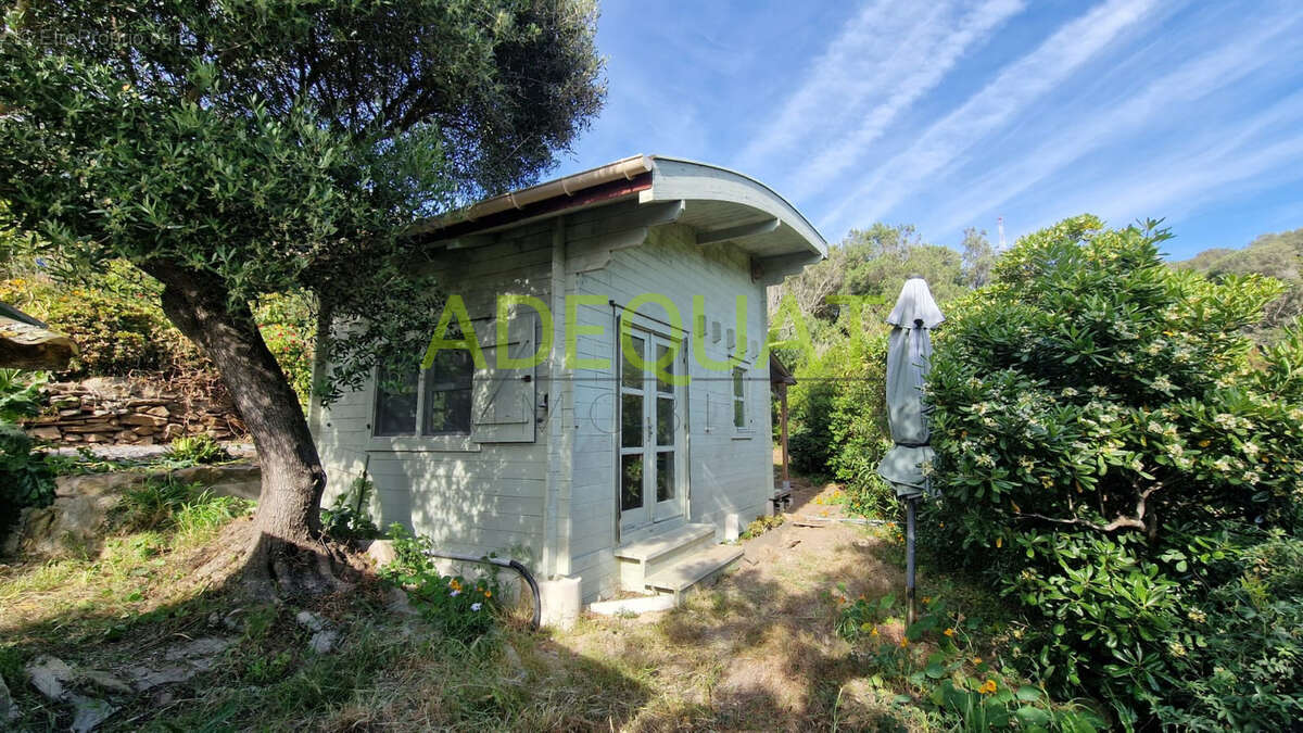 Maison à HYERES