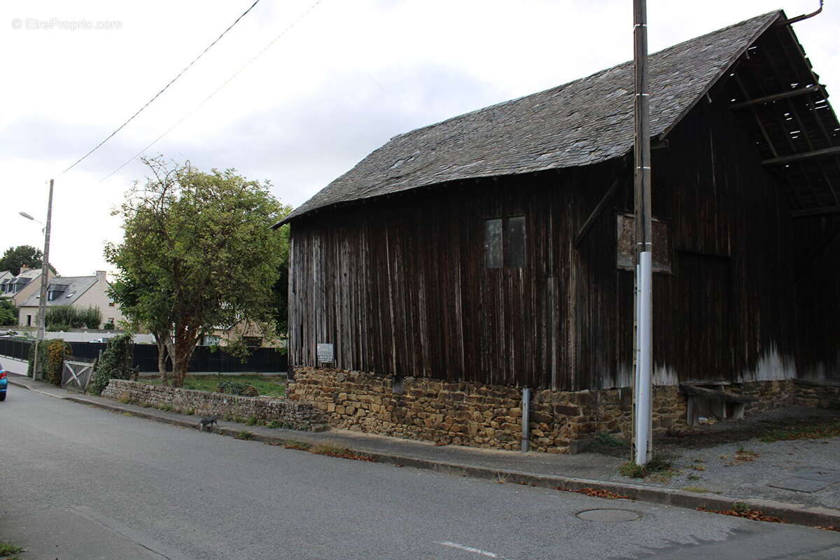 Terrain à LA GUERCHE-DE-BRETAGNE