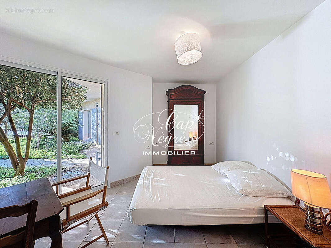 Maison à RAYOL-CANADEL-SUR-MER