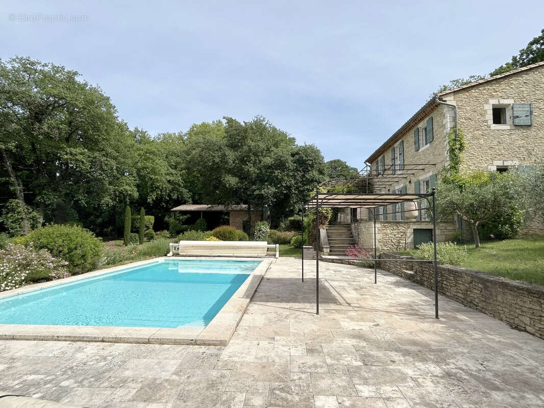 Maison à UZES