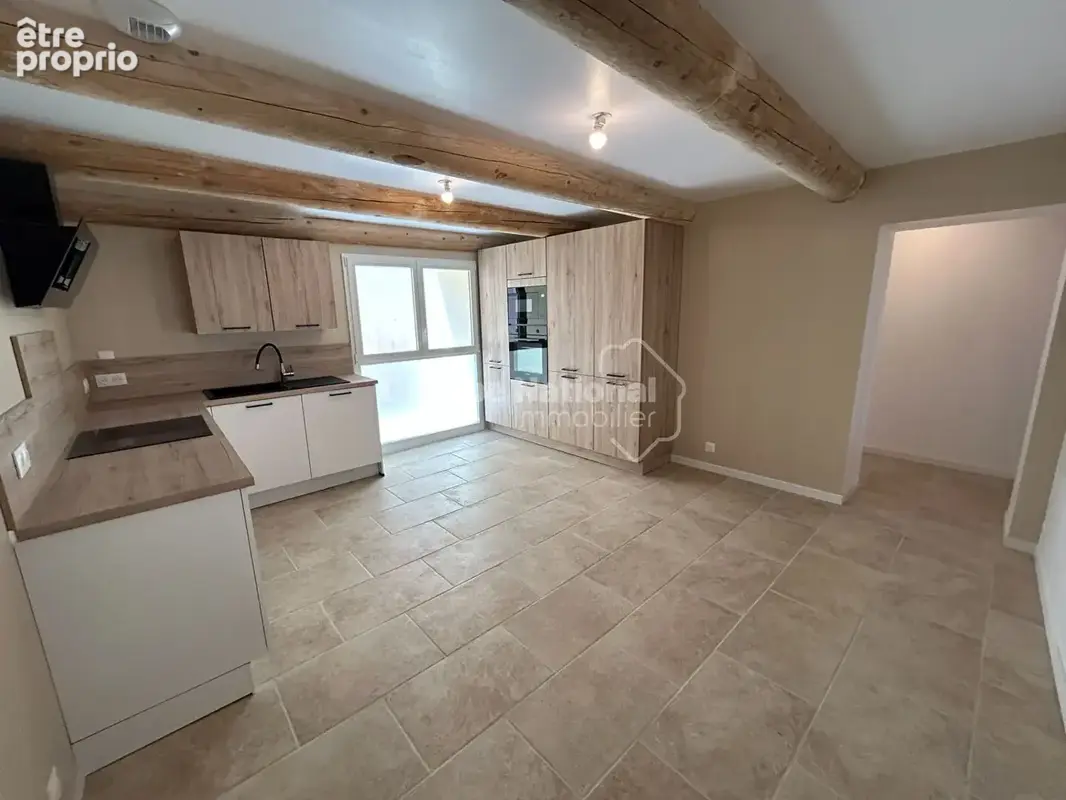 Maison de village rénovée d'environ 137 m² avec jardin, piscine et garage - châteauneuf-du-pape - photo 9