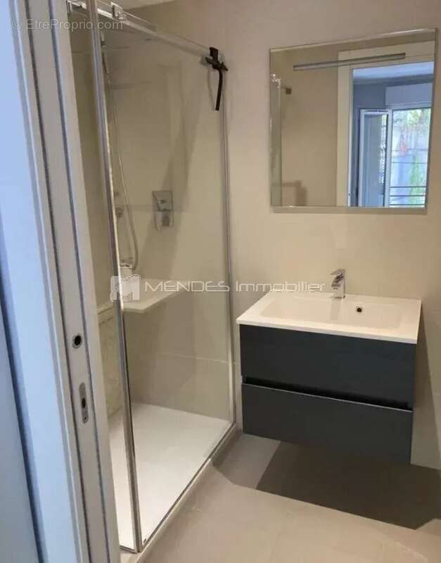 Appartement à CAP-D'AIL