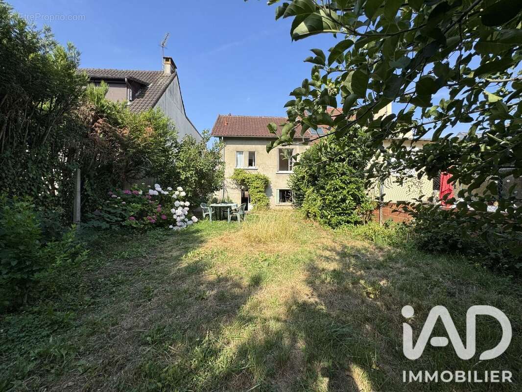 Photo 2 - Maison à MASSY