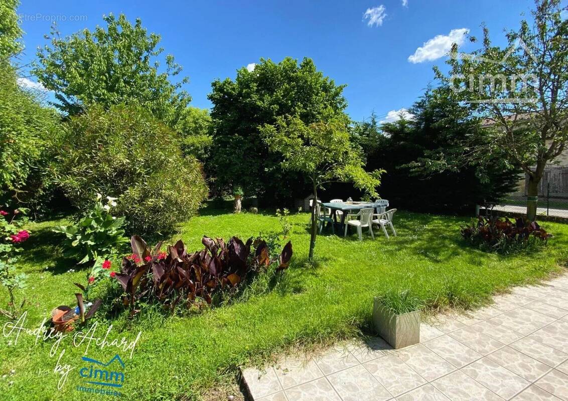 Maison à SAINT-GERVAIS