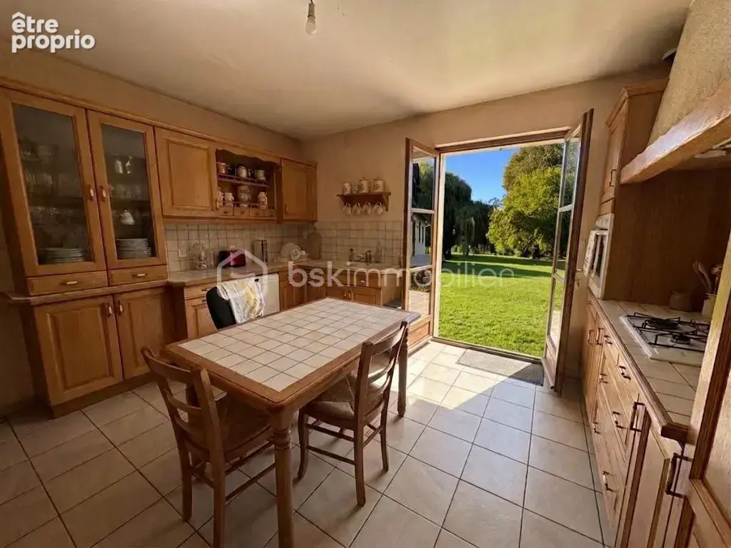 Maison a colombages de 173m2 avec ile privée - photo 4
